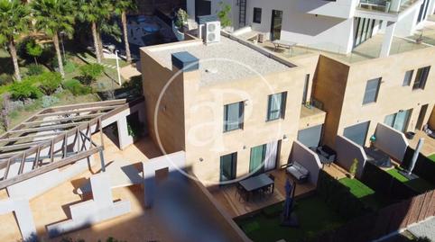 Foto 5 de Casa adosada en venta en C. Edeta, Platja de Torres, Alicante