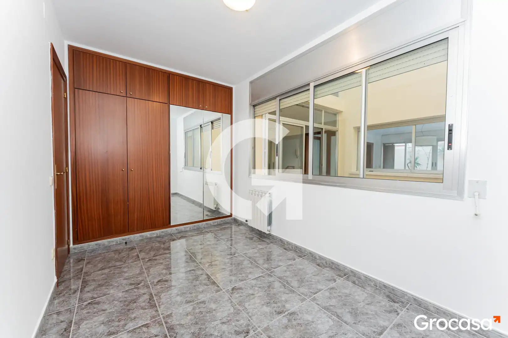 Bedroom of Houses for sale in Cornellà de Llobregat  with Air Conditioner, Heating and Terrace