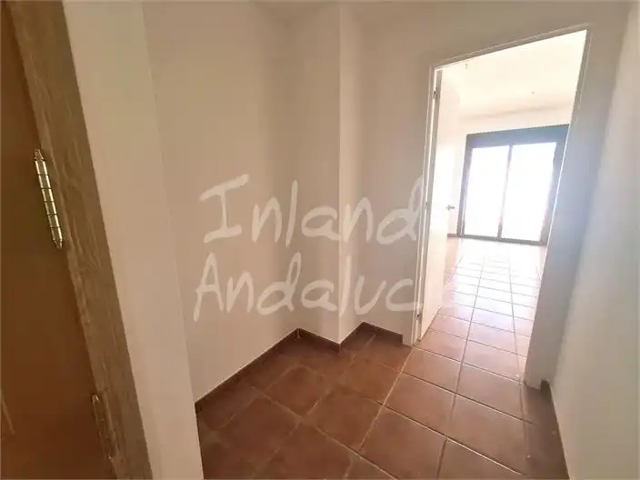 Apartamento en venta en Alcaucín con Terraza y Piscina comunitaria