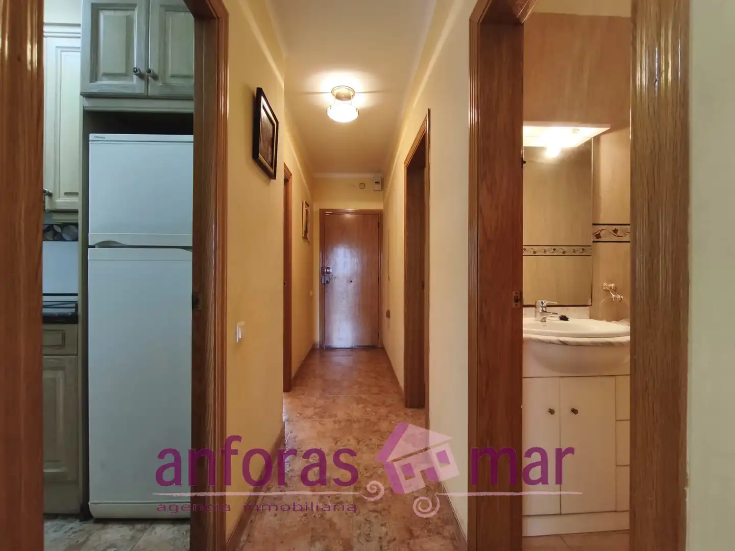Wohnung zum Verkauf in Torredembarra mit Klimaanlage, Heizung und Terrasse