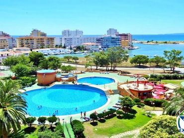 Apartamento con piscina en venta en Calle DEL CAP DE PONENT 11 1 04 11