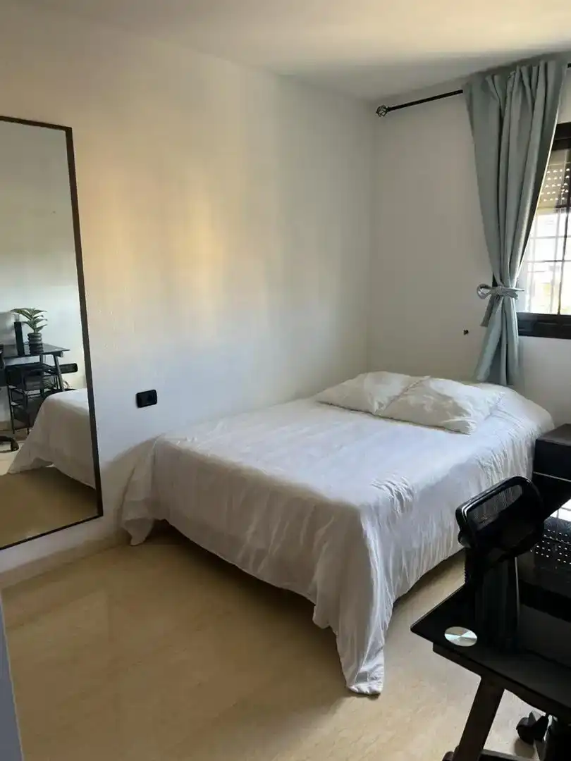 Dormitori de Casa o xalet per a compartir en Los Baldíos - Geneto - Guajara