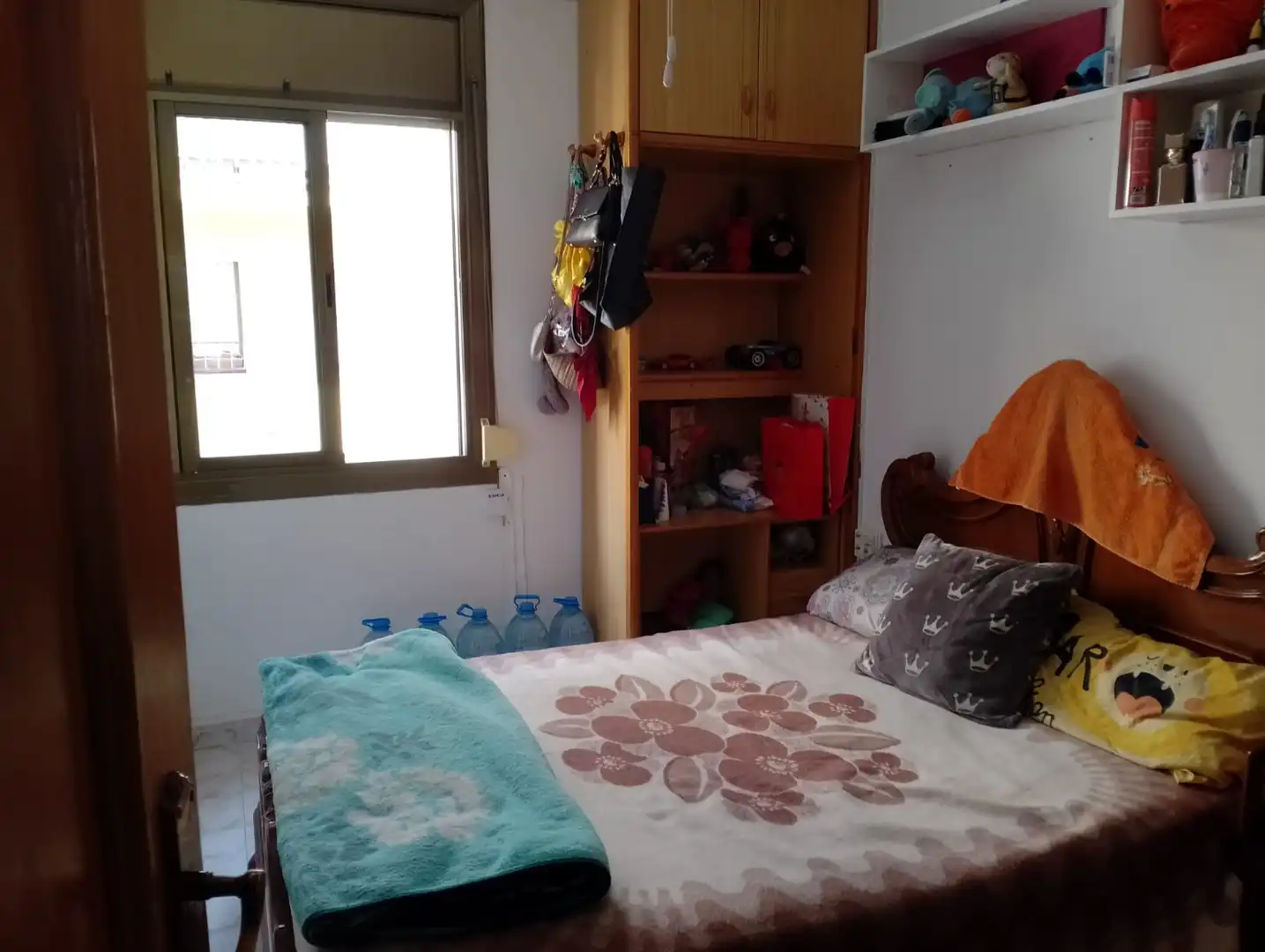 Dormitori de Casa o xalet en venda en Badalona amb Jardí privat, Moblat i Balcó