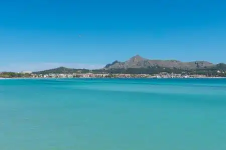 Vista exterior de Apartament en venda en Alcúdia amb Aire condicionat, Calefacció i Terrassa