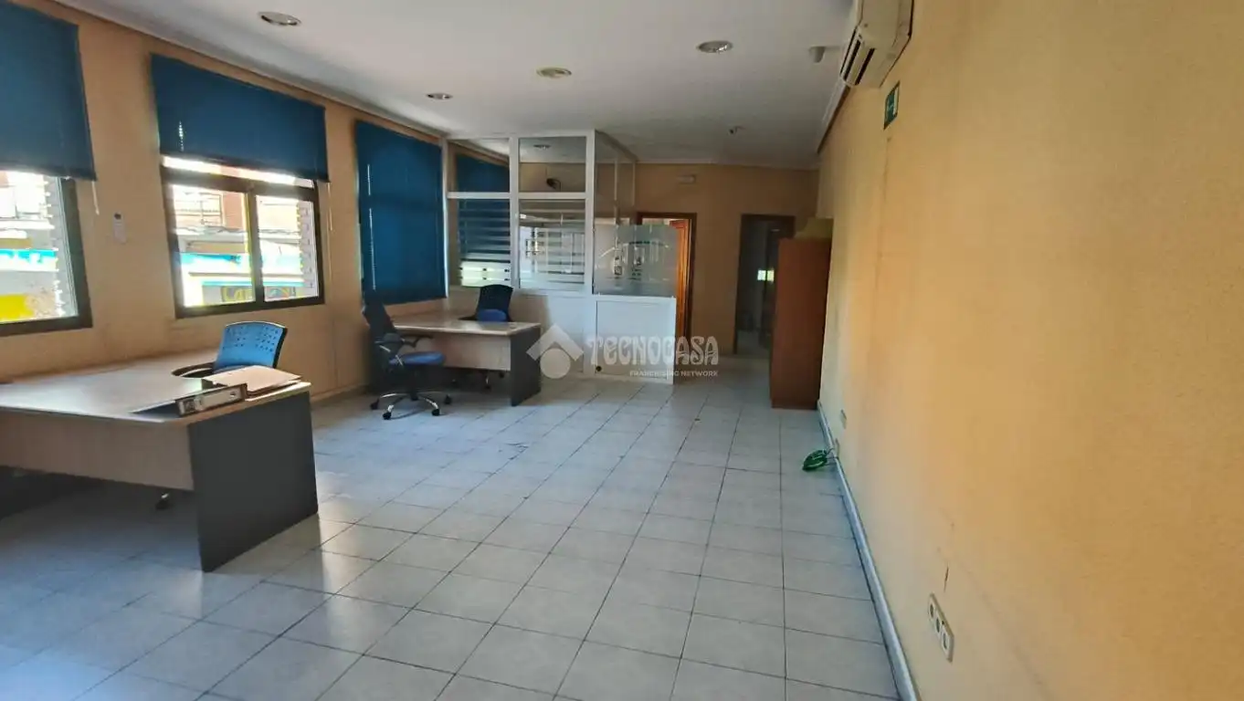 Ufficio in affitto a Casco histórico, imagen 20