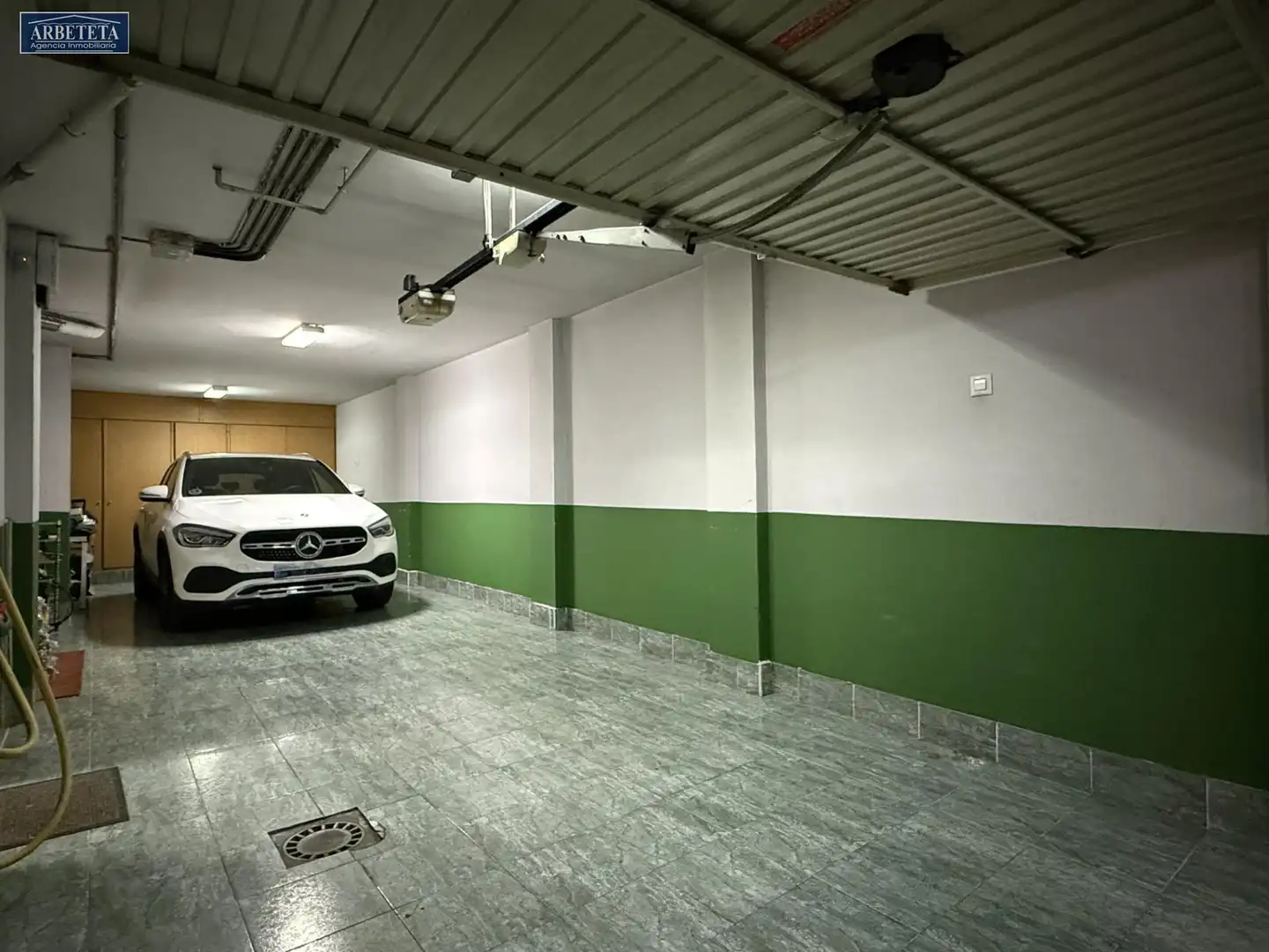 Parking de Casa o chalet en venta en Guadalajara con Aire acondicionado, Calefacción y Trastero