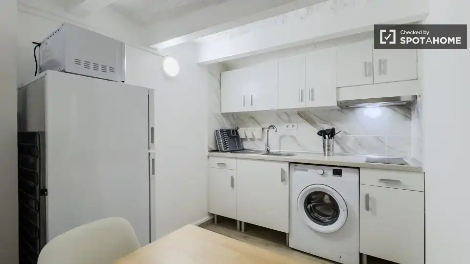 Flat to rent in Ciutat Vella, imagen 4