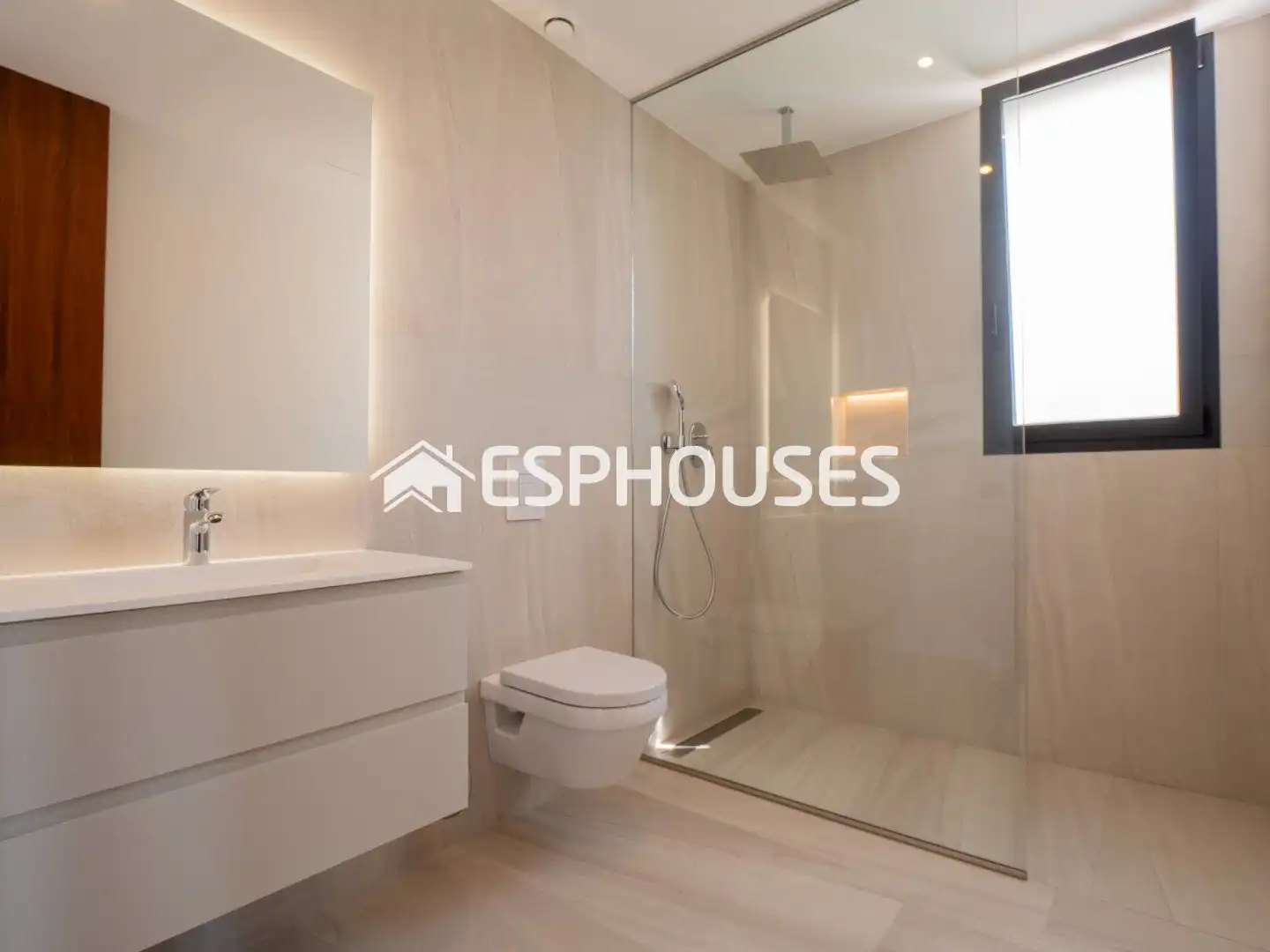 Bathroom of Houses for sale in Finestrat  with Air Conditioner, Terrace and Swimming Pool