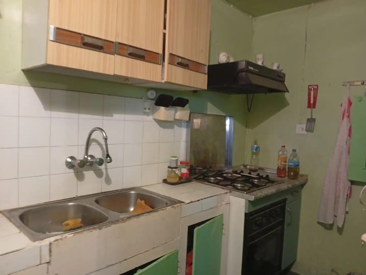 Kitchen of Land for sale in Losar de la Vera