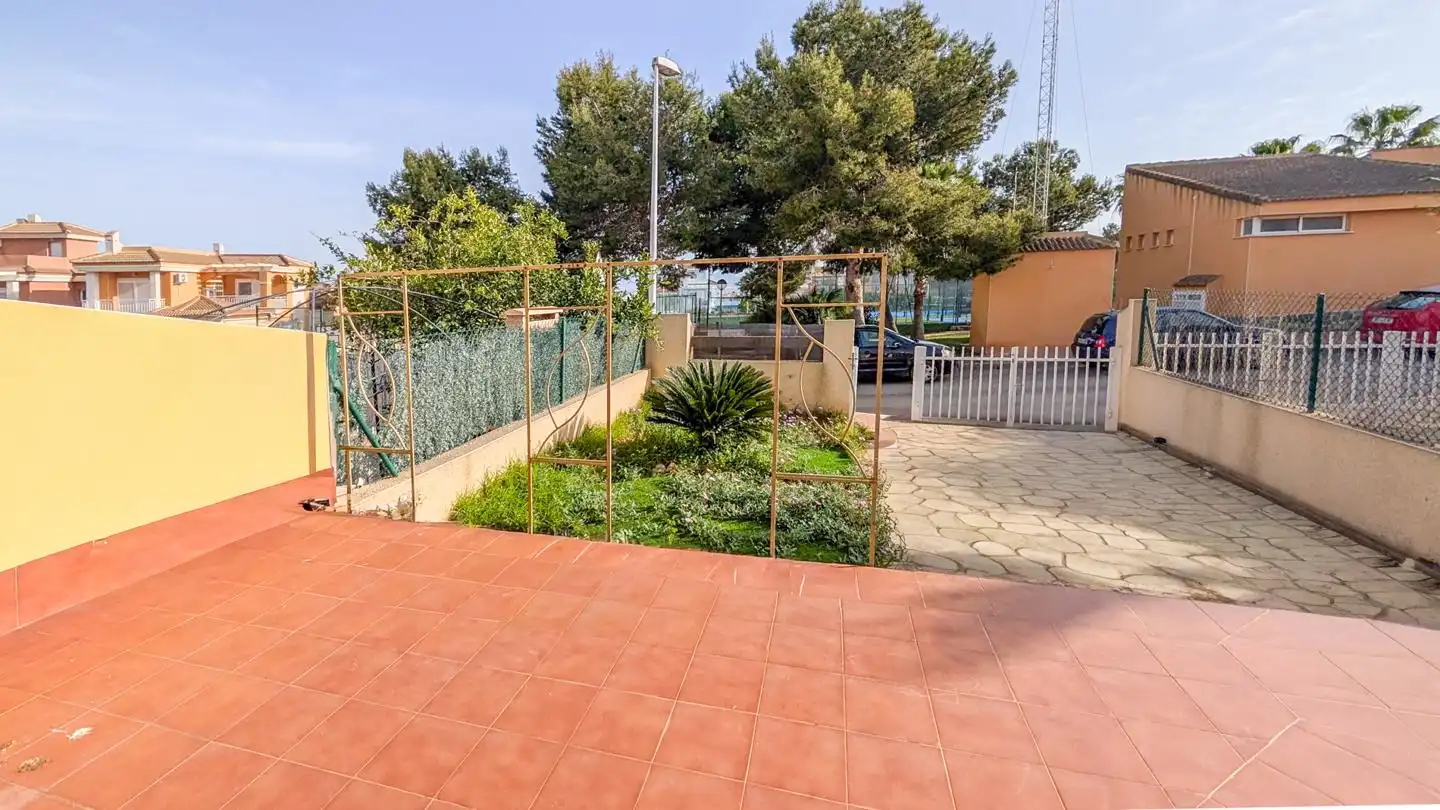 Terraza de Casa o chalet en venta en Santa Pola con Jardín privado, Terraza y Piscina