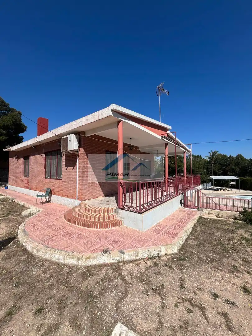 Vista exterior de Casa o chalet en venta en Crevillent con Aire acondicionado, Calefacción y Terraza