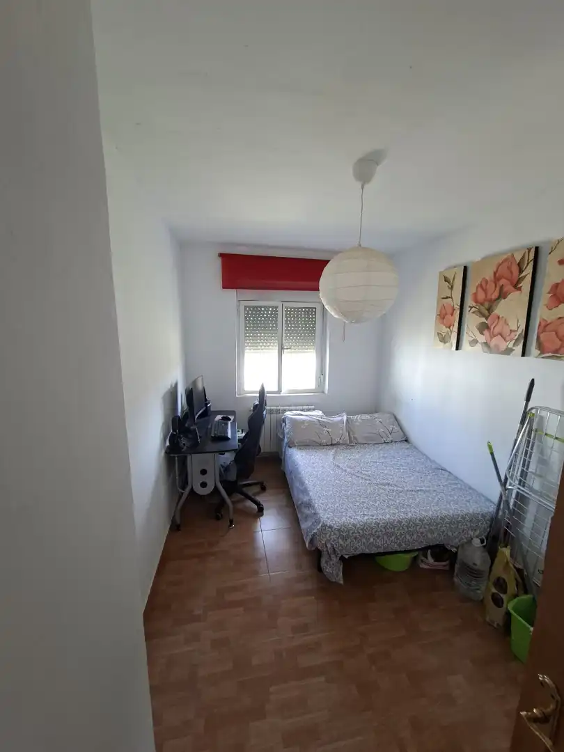 Habitación de Casa o chalet en venta en Ugena con Aire acondicionado, Calefacción y Jardín privado