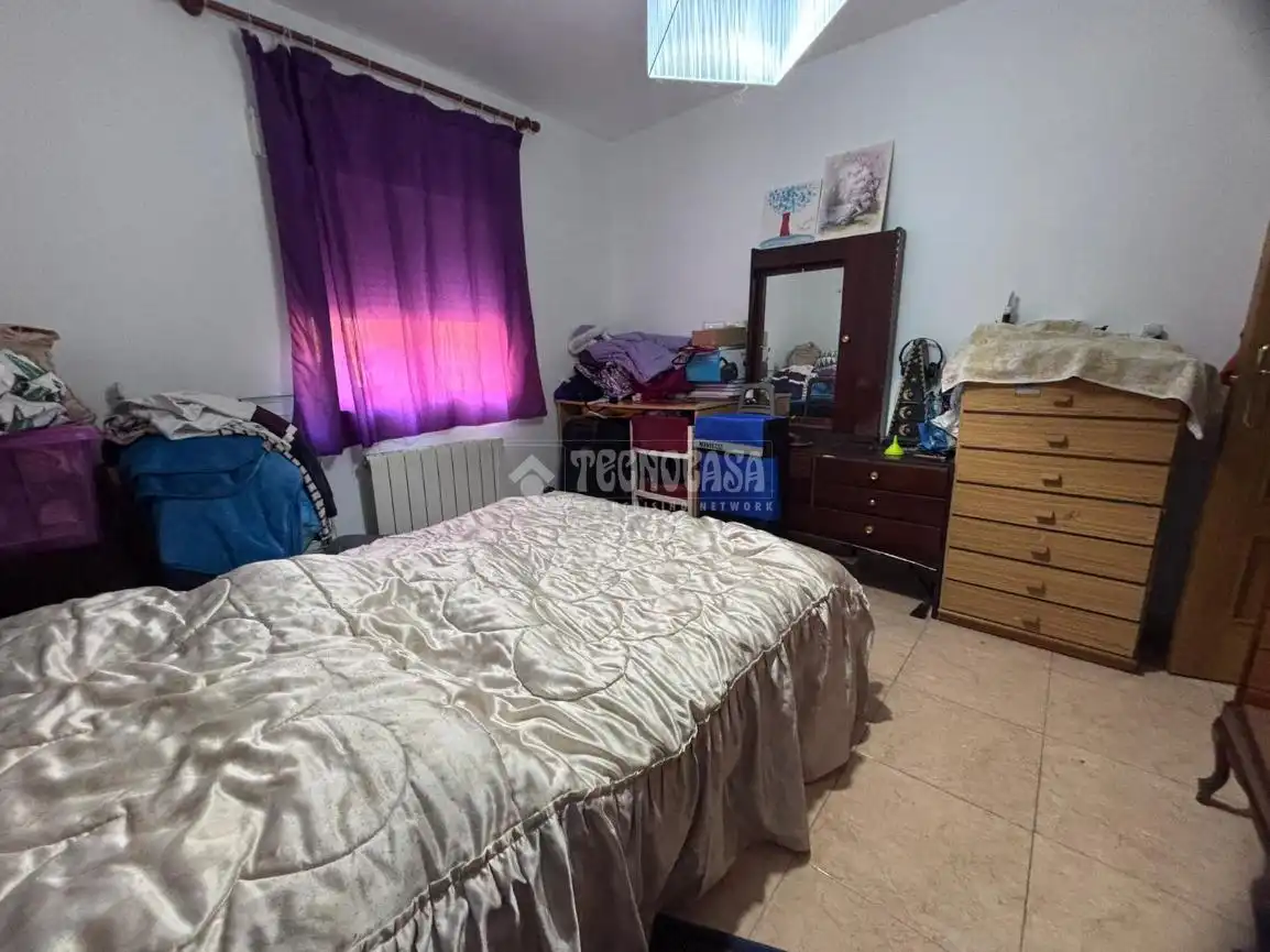 Bedroom of Flat for sale in Alcalá de Henares