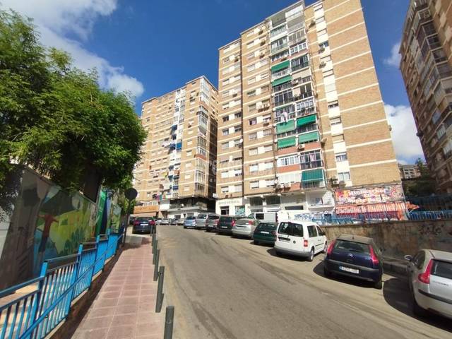 Piso en Venta en Parque Victoria Eugenia