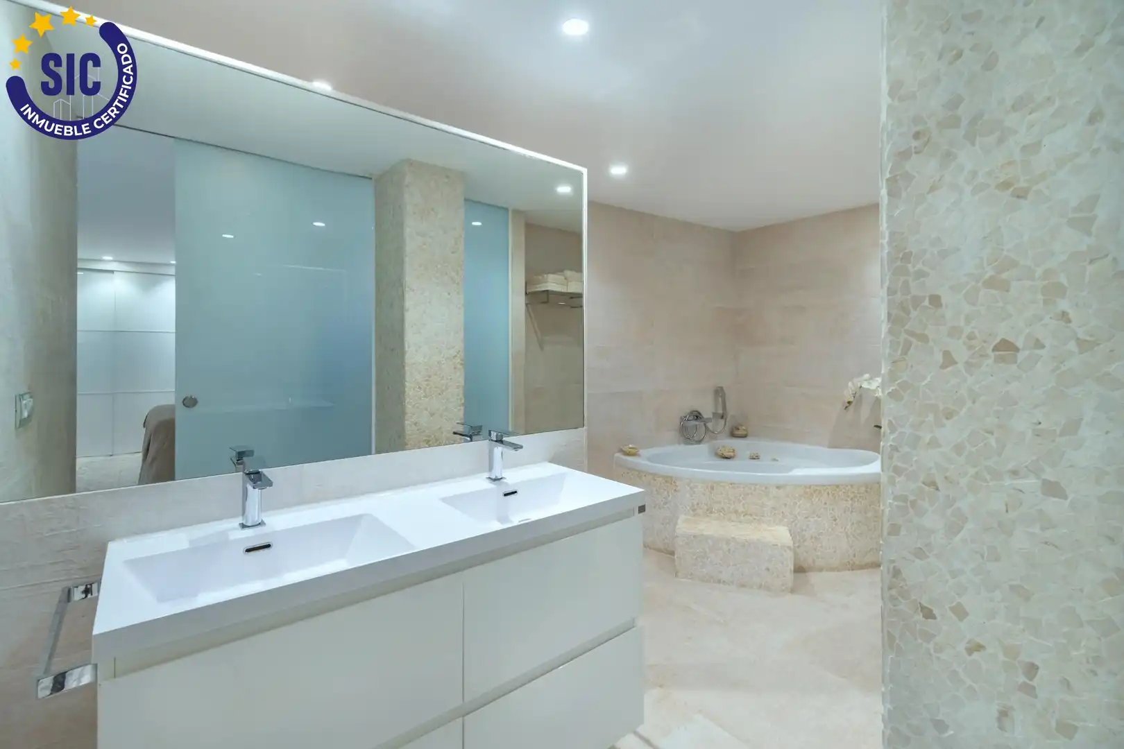 Baño de Edificio en venta en Castellón de la Plana / Castelló de la Plana