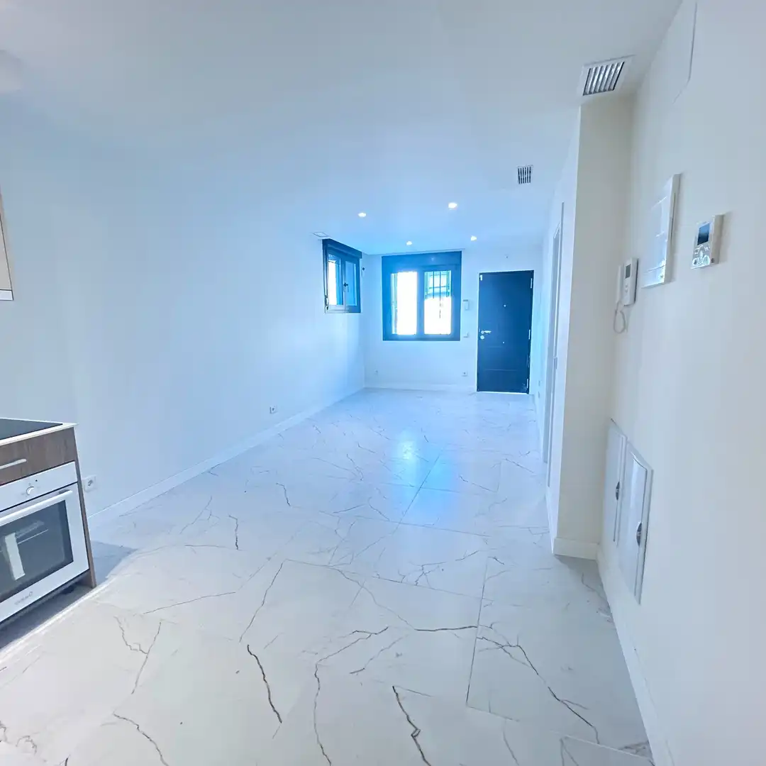 Flat for sale in Campo Real  with Air Conditioner and Heating