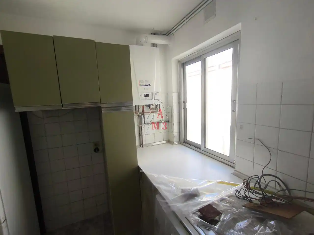 Kitchen of Flat for rent in León Capital   with Heating, Terrace and Storage room