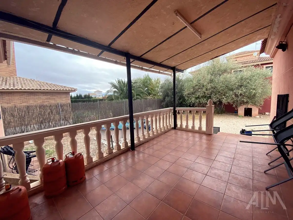 Terrassa de Casa o xalet en venda en Manzanares amb Aire condicionat, Calefacció i Jardí privat
