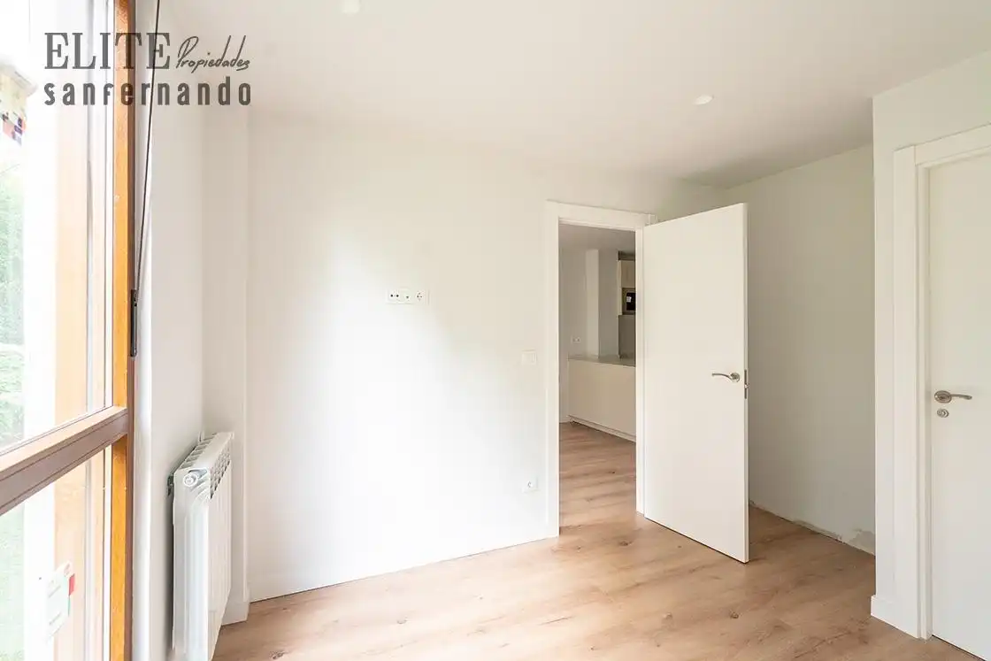 Schlafzimmer von Wohnungen zum Verkauf in Santander mit Heizung