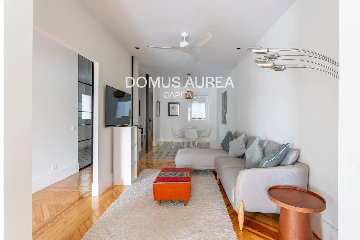 Wohnzimmer von Wohnung zur Miete in Madrid mit Heizung, Parkett und Terrasse