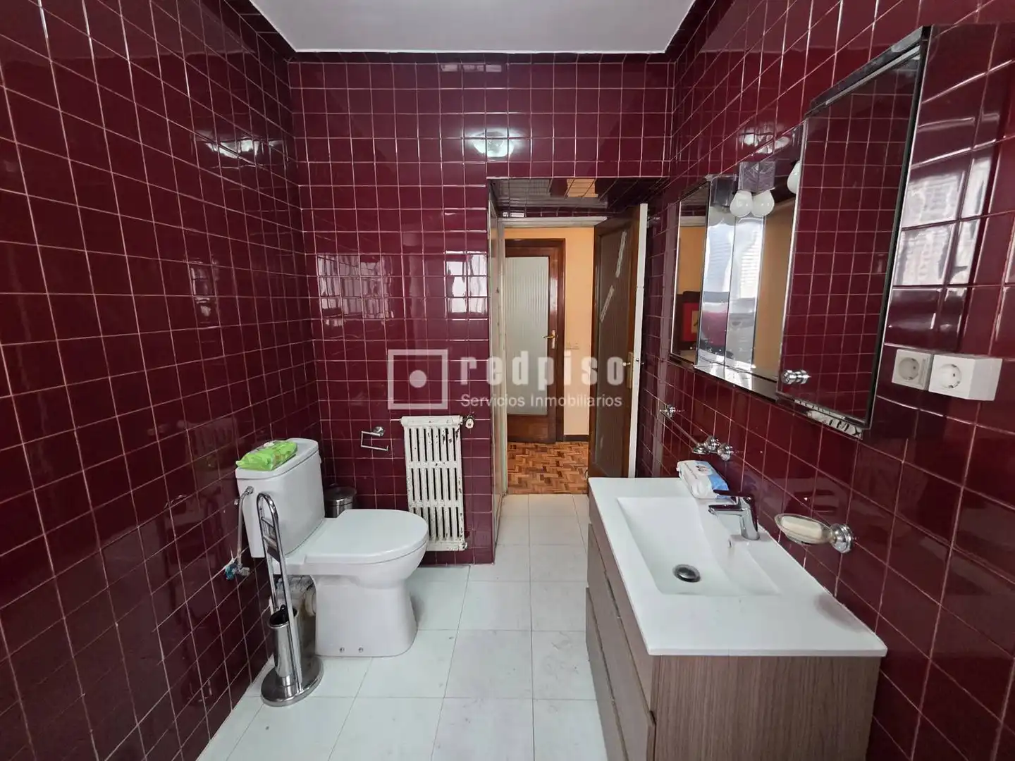 Badezimmer von Wohnung zum Verkauf in Madrid mit Heizung, Parkett und Terrasse