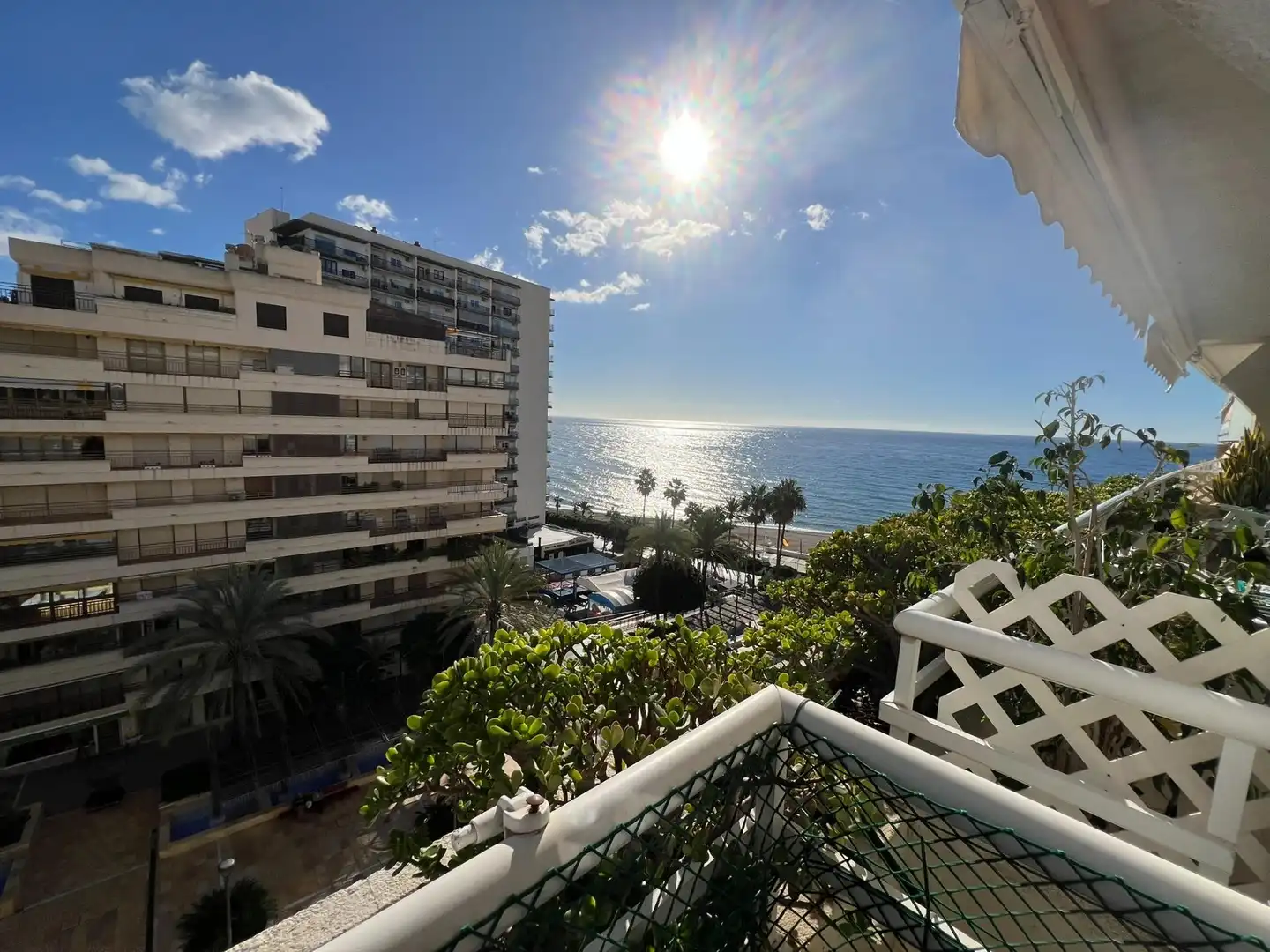 Außenansicht von Wohnungen zur Miete in Marbella mit Klimaanlage, Heizung und Terrasse