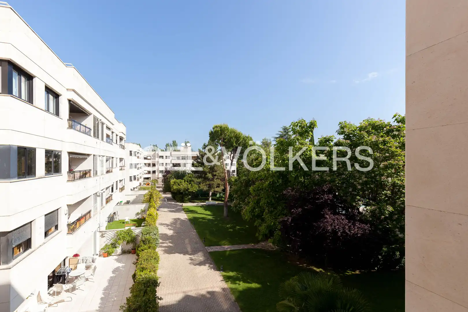 Vista exterior de Piso de alquiler en Pozuelo de Alarcón con Aire acondicionado, Calefacción y Terraza
