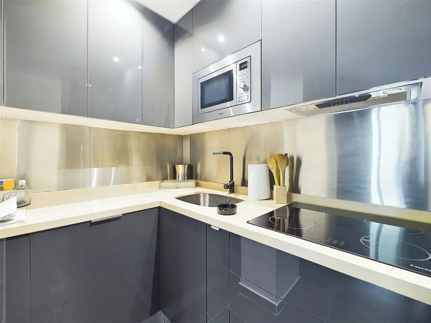 Cuina de Apartament en venda en Estepona amb Aire condicionat i Terrassa