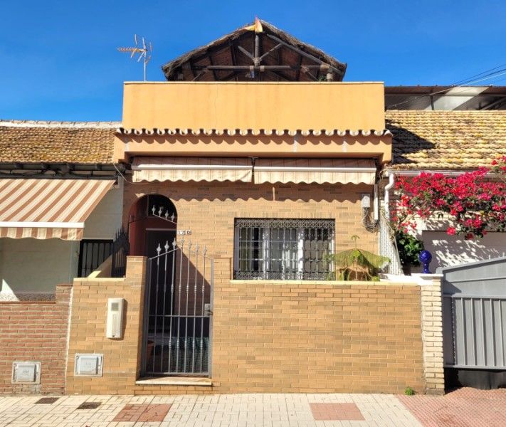 Casa o xalet en venda a Calle Alcalde Ronquillo, Martiricos - La Roca - La Rosaleda