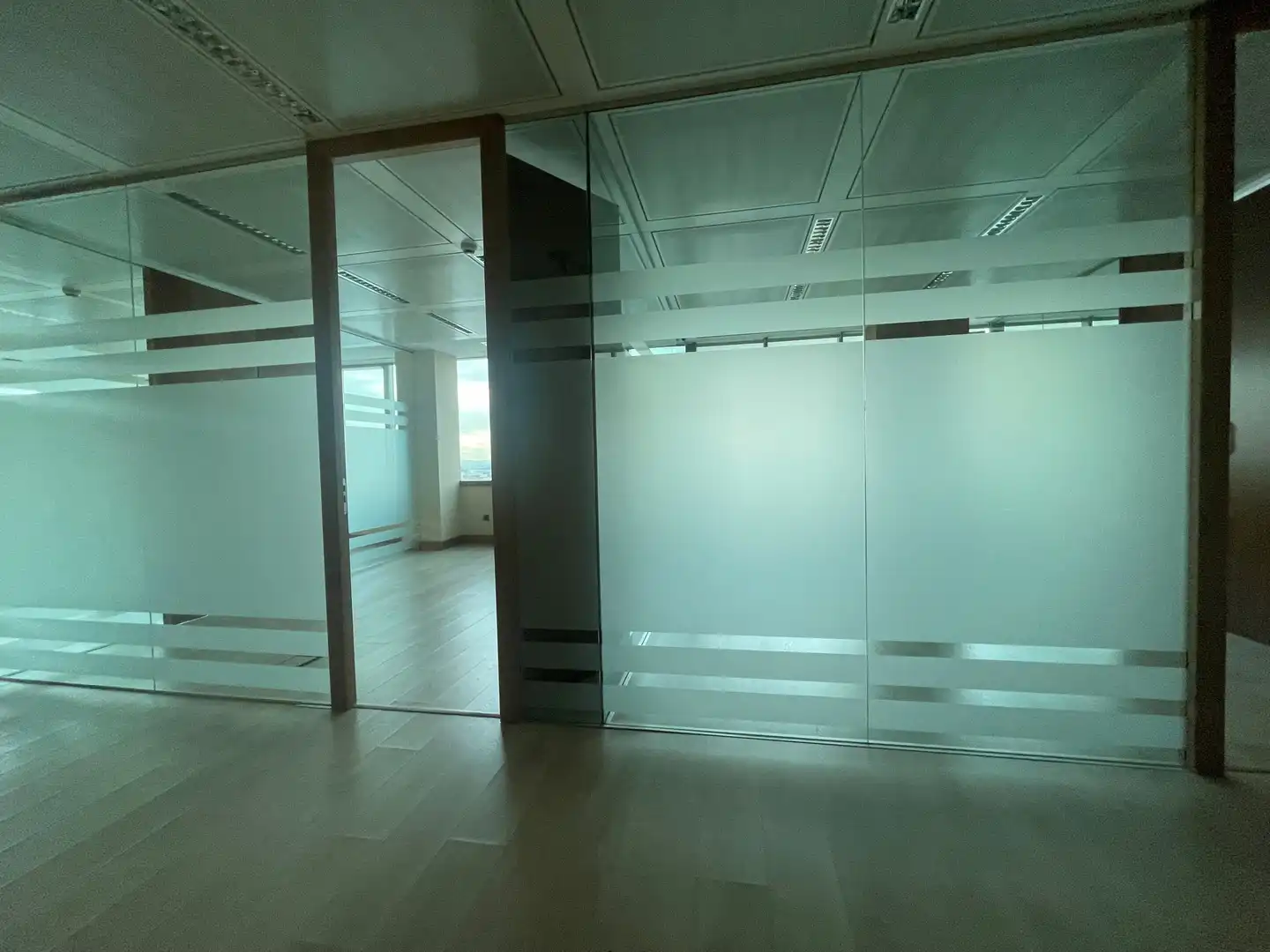 Office for sale in Alcalá de Henares  with Air Conditioner, Heating and Storage room