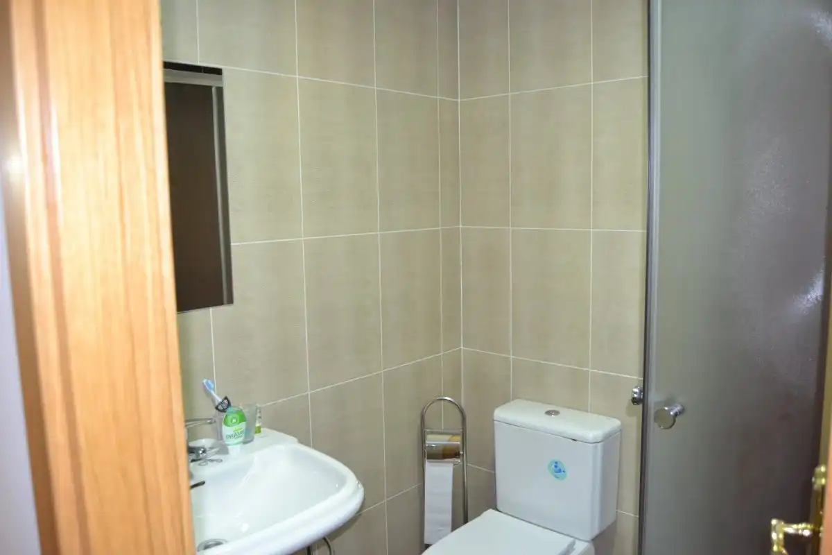 Bathroom of Flat for sale in Béjar  with Heating, Parquet flooring and Furnished