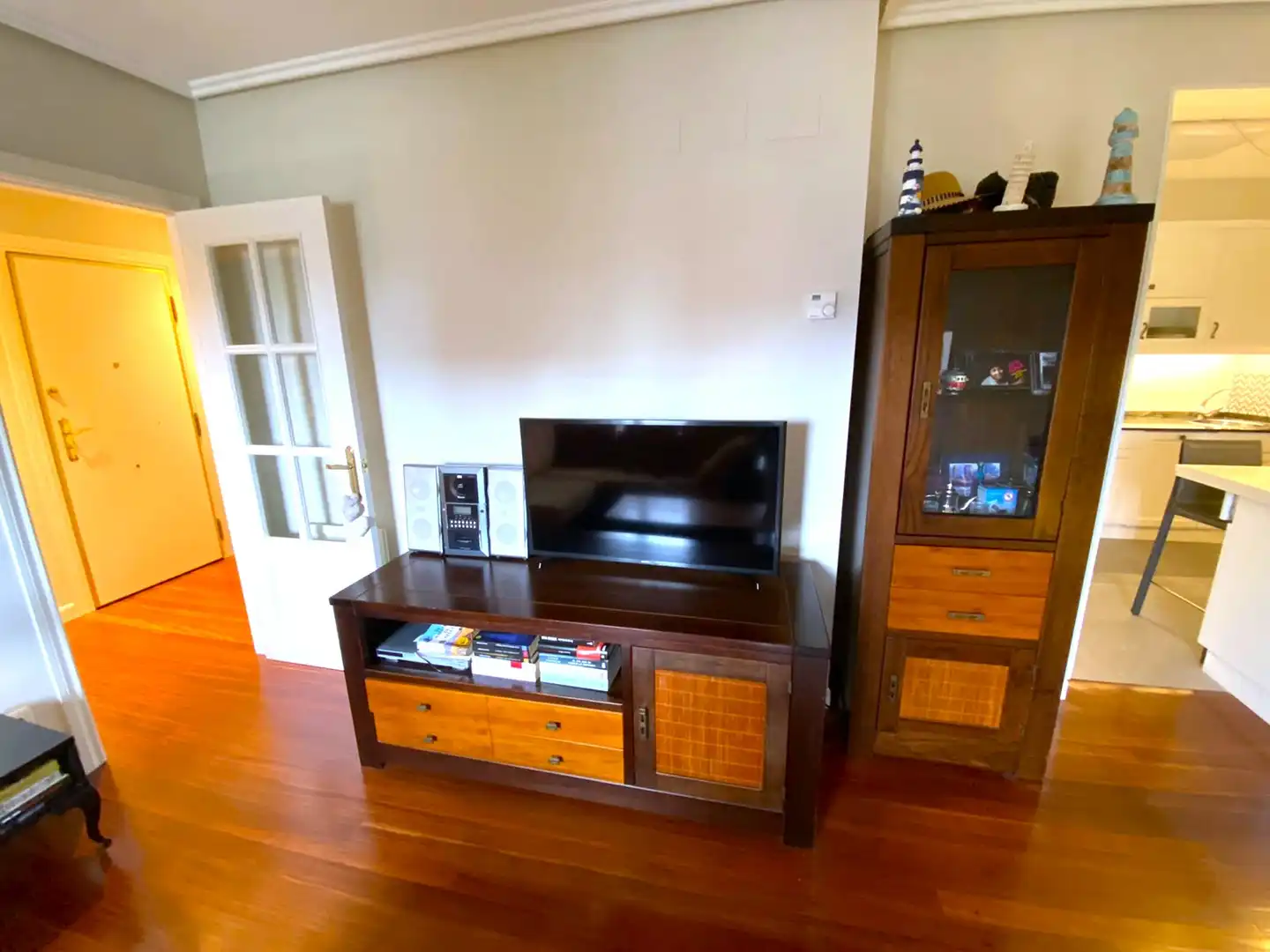 Living room of Flat for sale in Castro-Urdiales  with Heating, Parquet flooring and Terrace