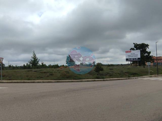 Terreno residencial en Venta en Garrafe de Torío