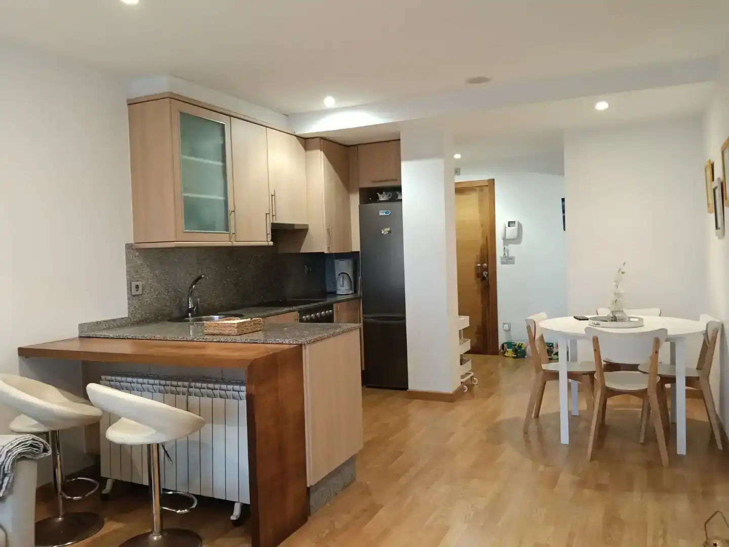 Cocina de Piso de alquiler en Malpica de Bergantiños, A Coruña
