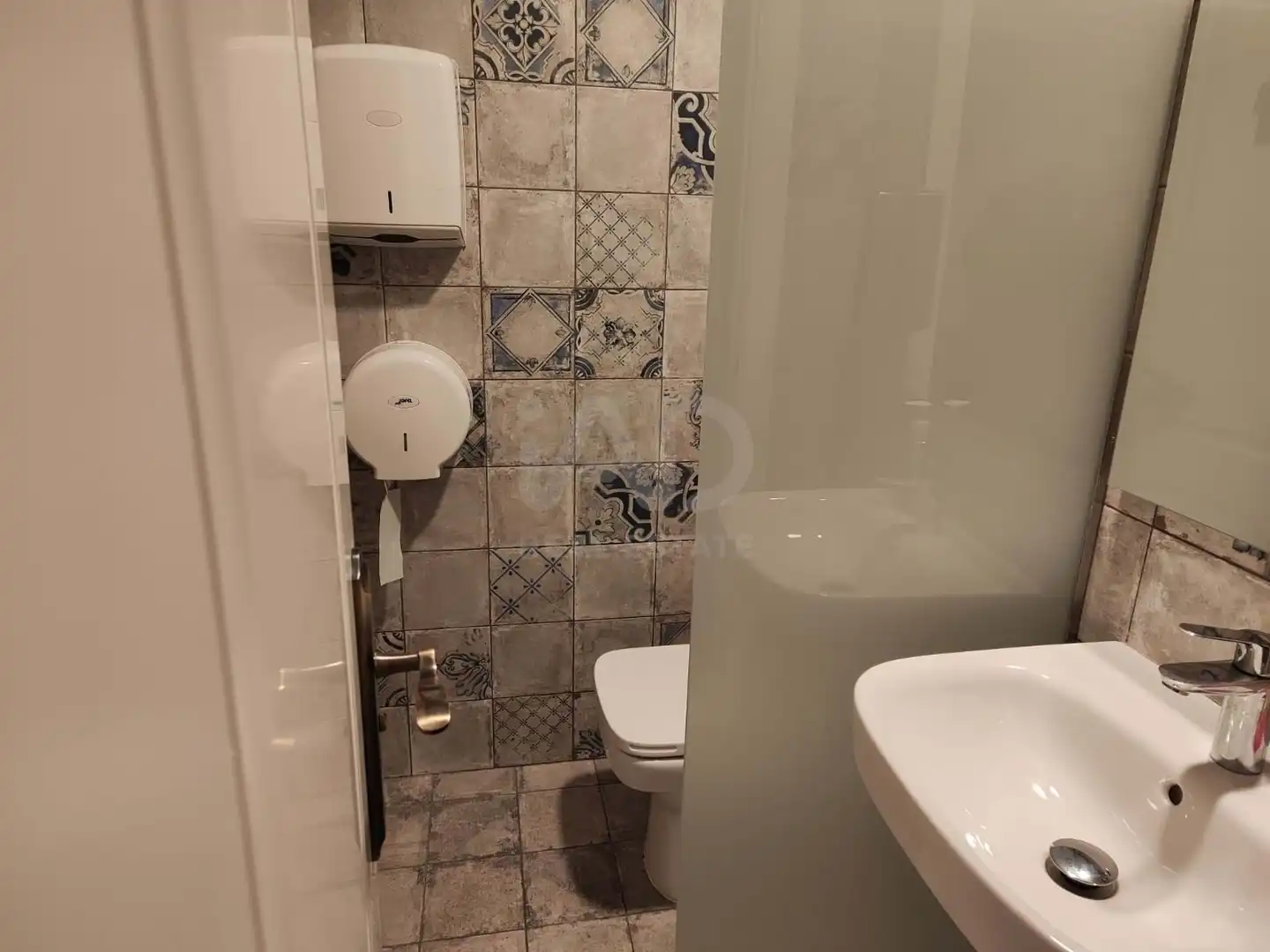 Baño de Local de alquiler en Manzanares El Real