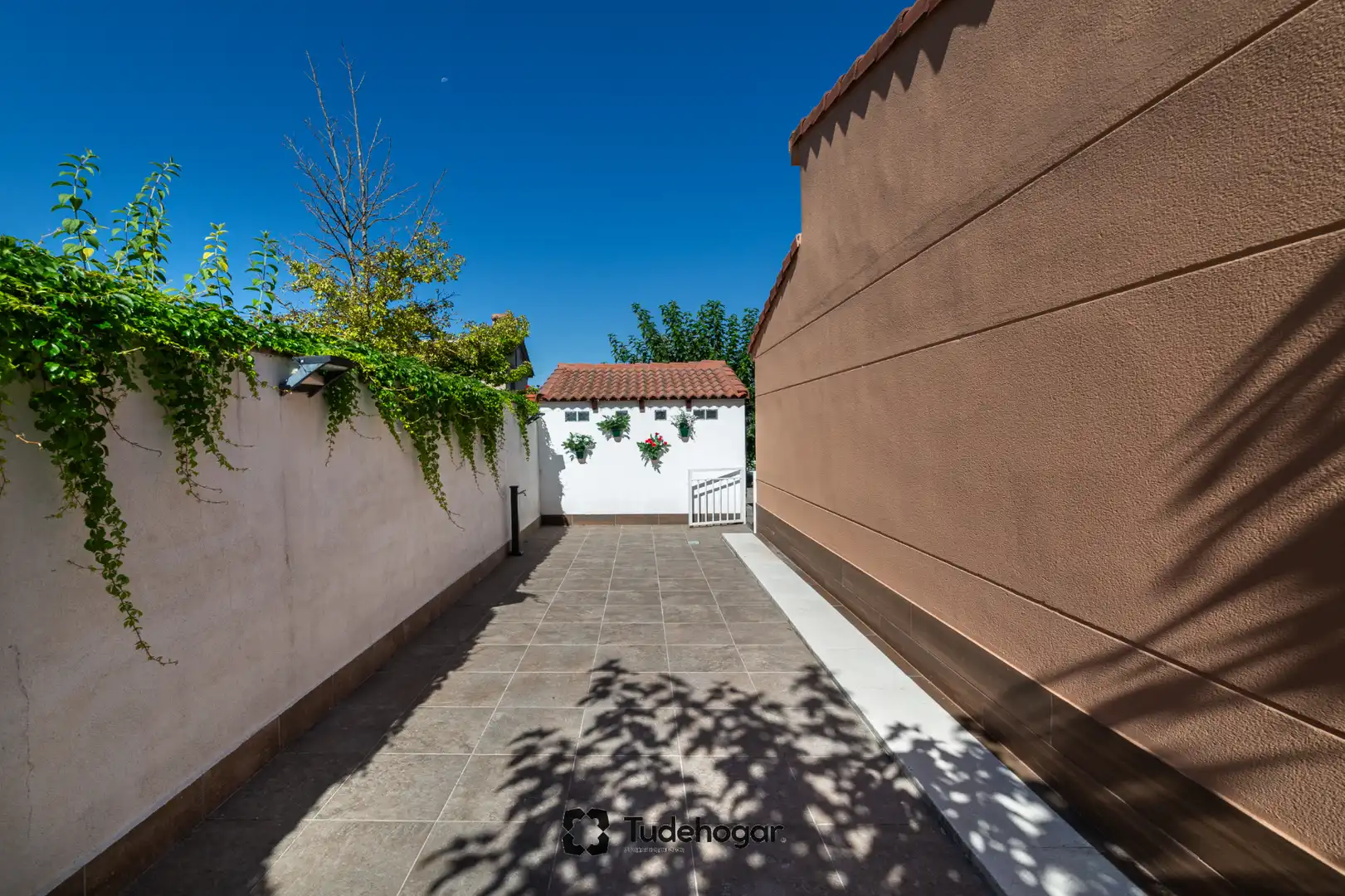 Jardín de Casa o chalet en venta en Tudela de Duero con Calefacción, Jardín privado y Amueblado