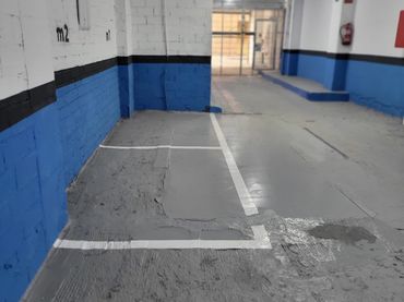 Motorradstellplatz zur Miete in Carrer de Francesc Llunell 3
