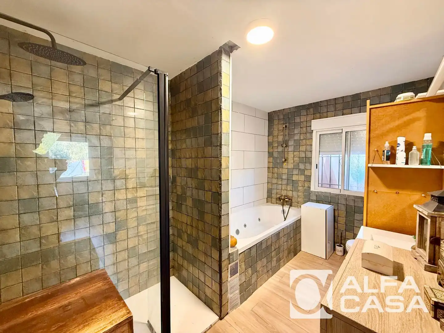 Baño de Casa o chalet en venta en Lloret de Mar con Calefacción, Parquet y Amueblado