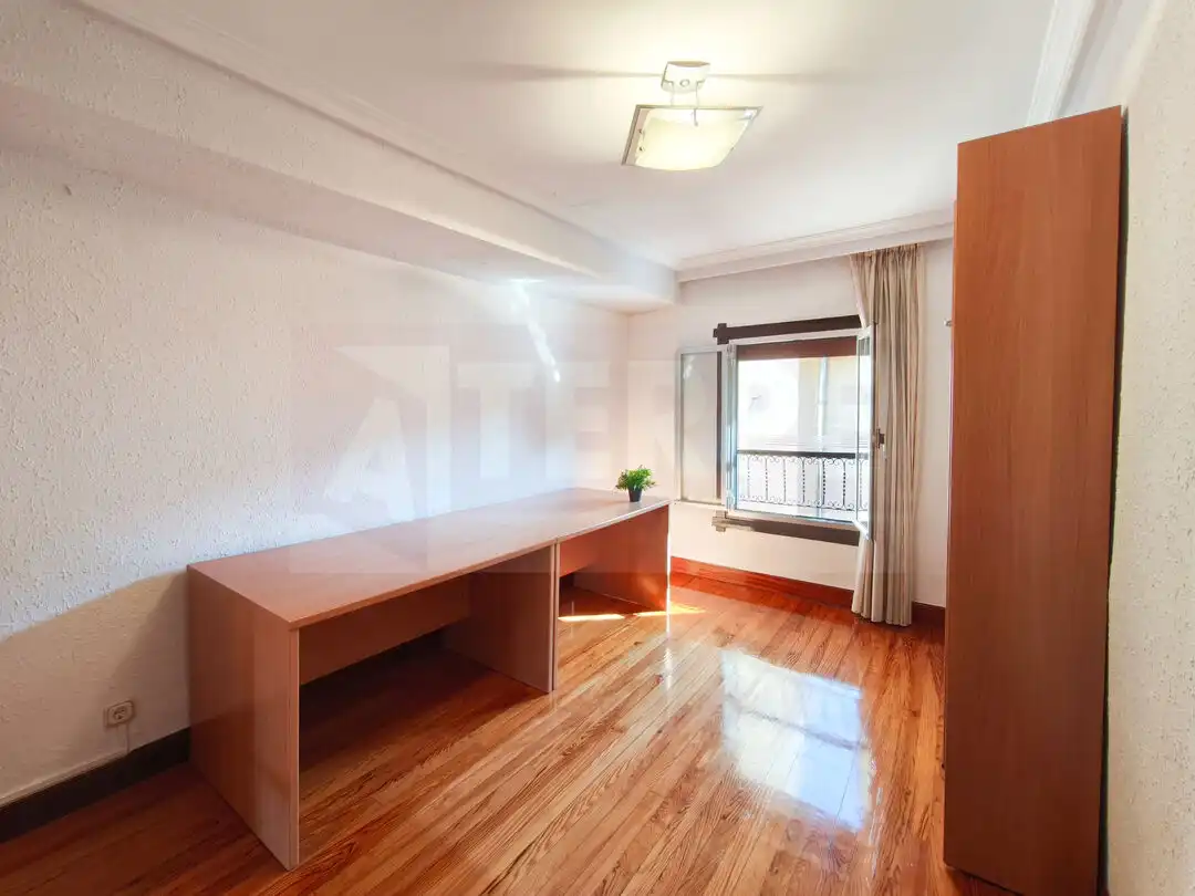Bedroom of Flat for sale in Errenteria  with Furnished and Balcony