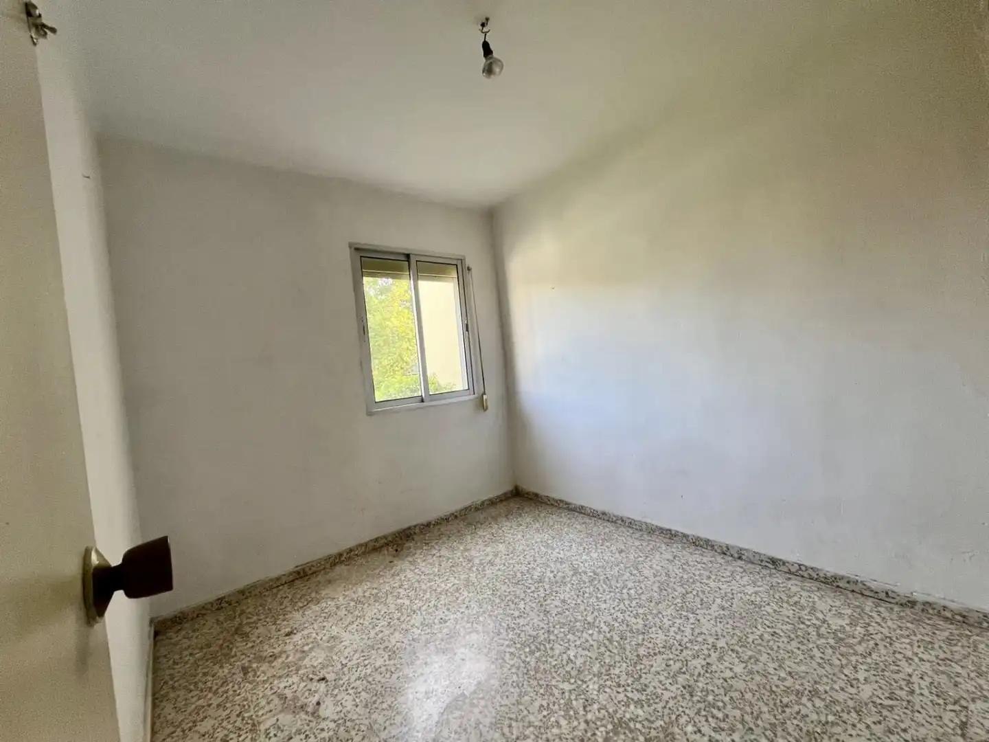 Flat for sale in Del Azahin, Parque Alcosa