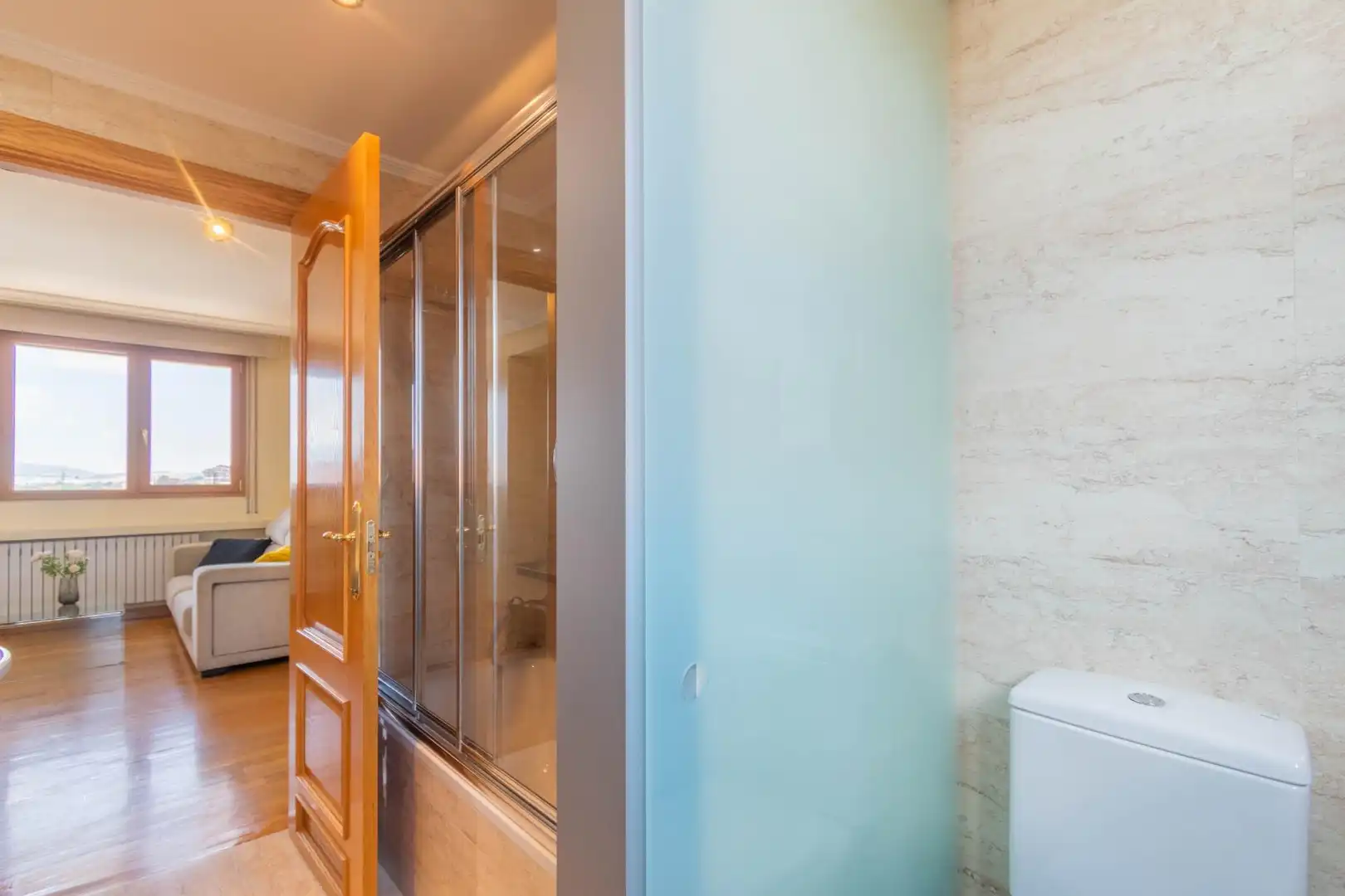 Bathroom of Attic for sale in  Pamplona / Iruña  with Heating, Terrace and Storage room