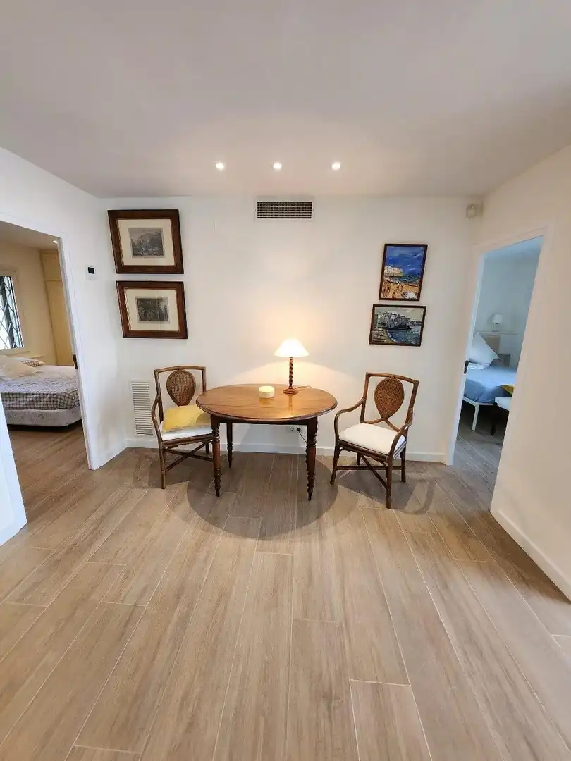 Esszimmer von Wohnung zur Miete in Sitges mit Klimaanlage, Privatgarten und Terrasse