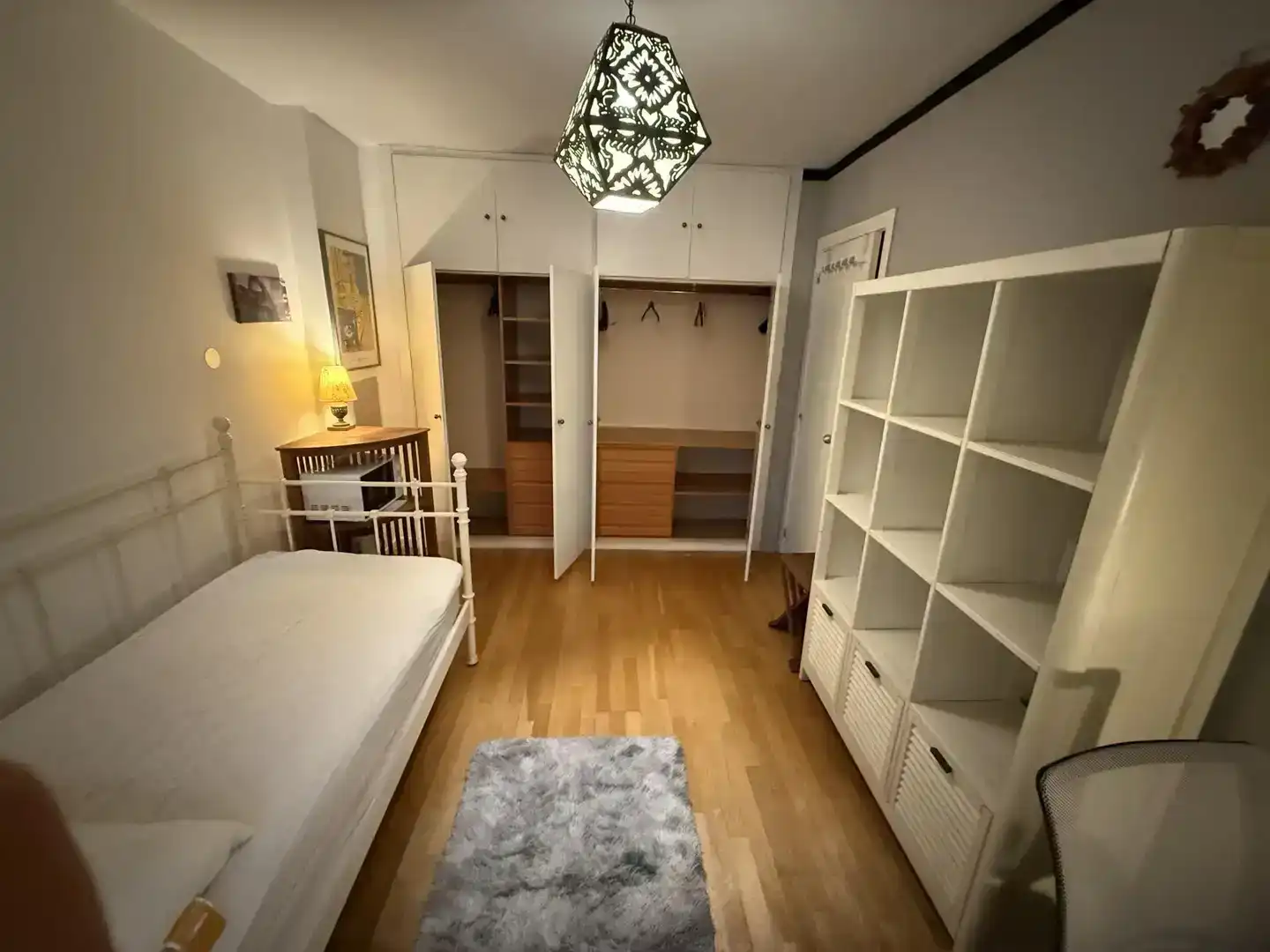 Schlafzimmer von Wohnung zur Miete in Algete mit Parkett und Möbliert