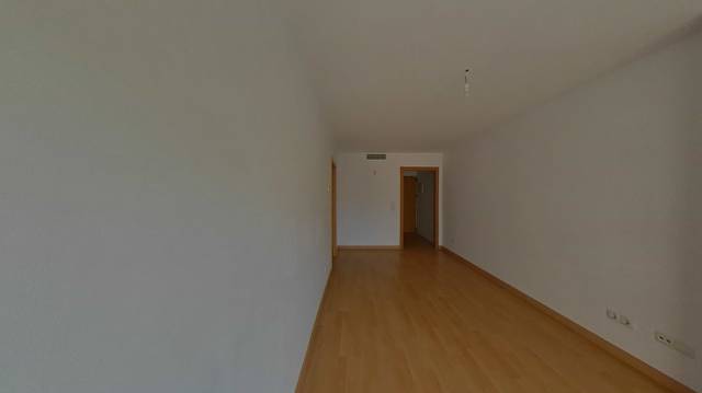 Piso en Venta en C/ Eugenio Gross en Los Castillejos - La Trinidad