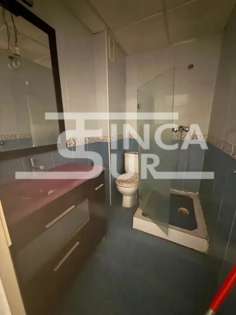 Baño de Apartamento en venta en Roquetas de Mar