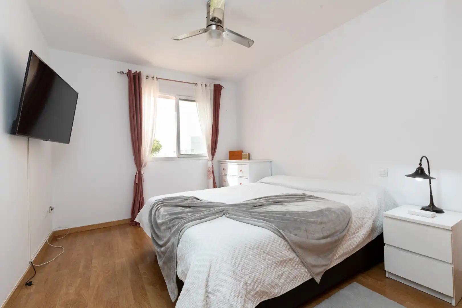 Bedroom of Attic for sale in Marbella  with Air Conditioner, Heating and Terrace