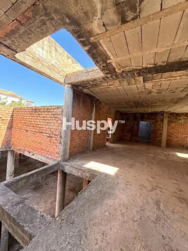 Außenansicht von Fabrik Grundstücke zum Verkauf in Hacienda - La Cartuja