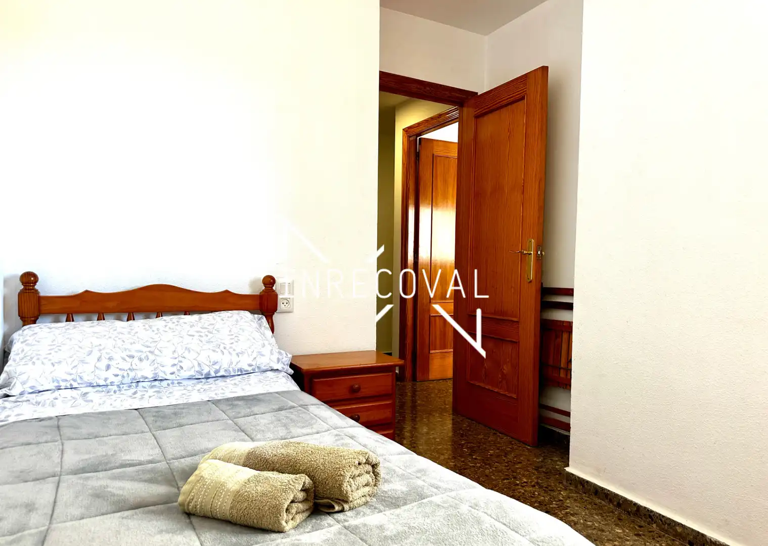 Schlafzimmer von Wohnung zum Verkauf in Sueca mit Klimaanlage und Möbliert