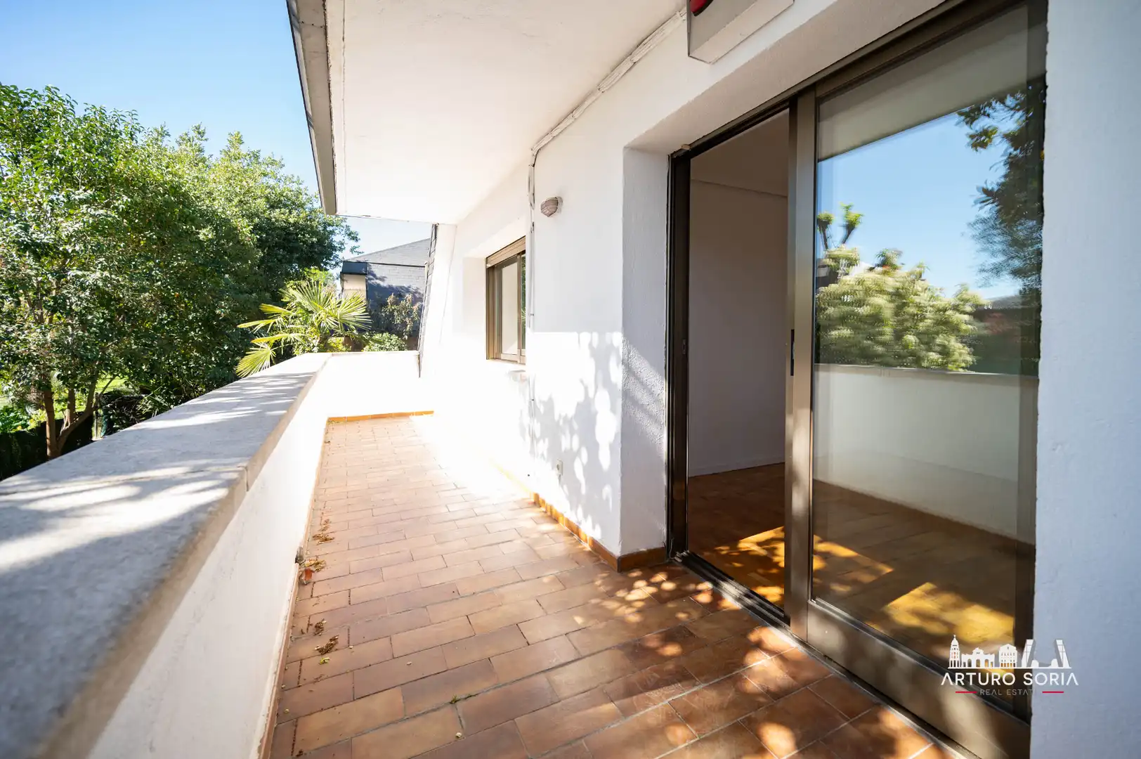 Terrassa de Casa adosada de lloguer en Madrid amb Aire condicionat, Calefacció i Jardí privat