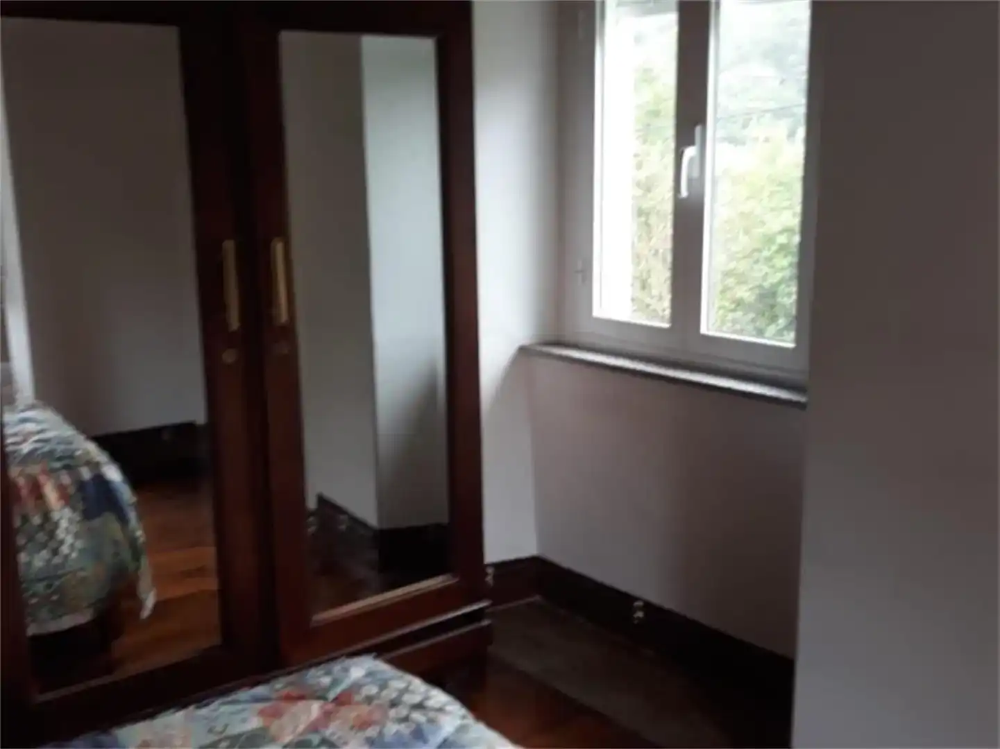 Dormitori de Casa adosada en venda en Ribeira de Piquín amb Jardí privat, Parquet i Moblat